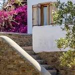 بيت للعطل κυκλαδίτικο στα كيونيا