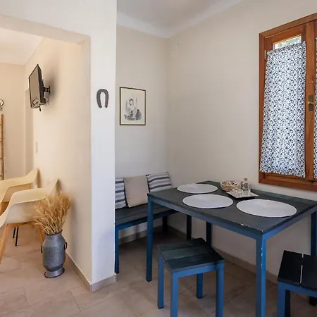 Feriehus κυκλαδίτικο στα *